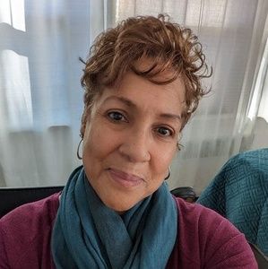 Meet your Posher, Carol